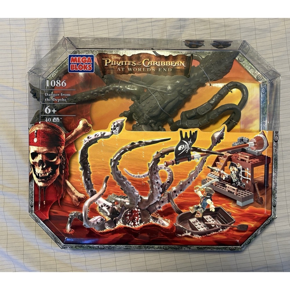 Mega Bloks Pirates of the Caribbean Danger from the Depths Set 1086 40pcs Kraken